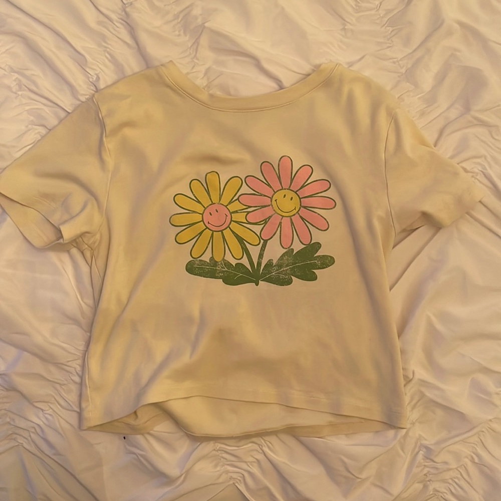 Smiley Pastel Yellow FLOWER